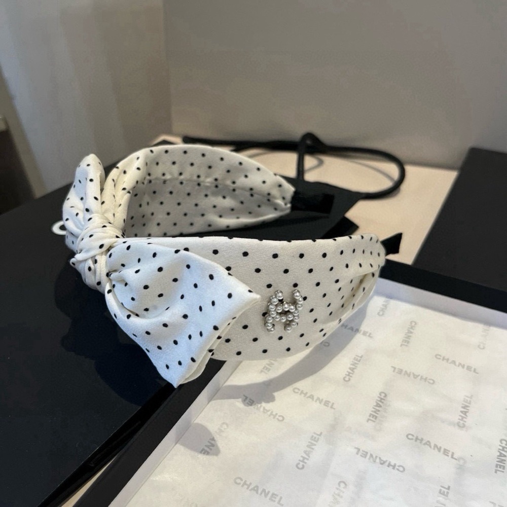 CHANEL Black and White Polka Dot Headband - Picture 1 of 5